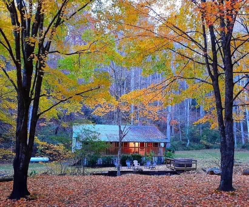 Creekside 1920'S Farmhouse Villa Bryson City Exterior photo
