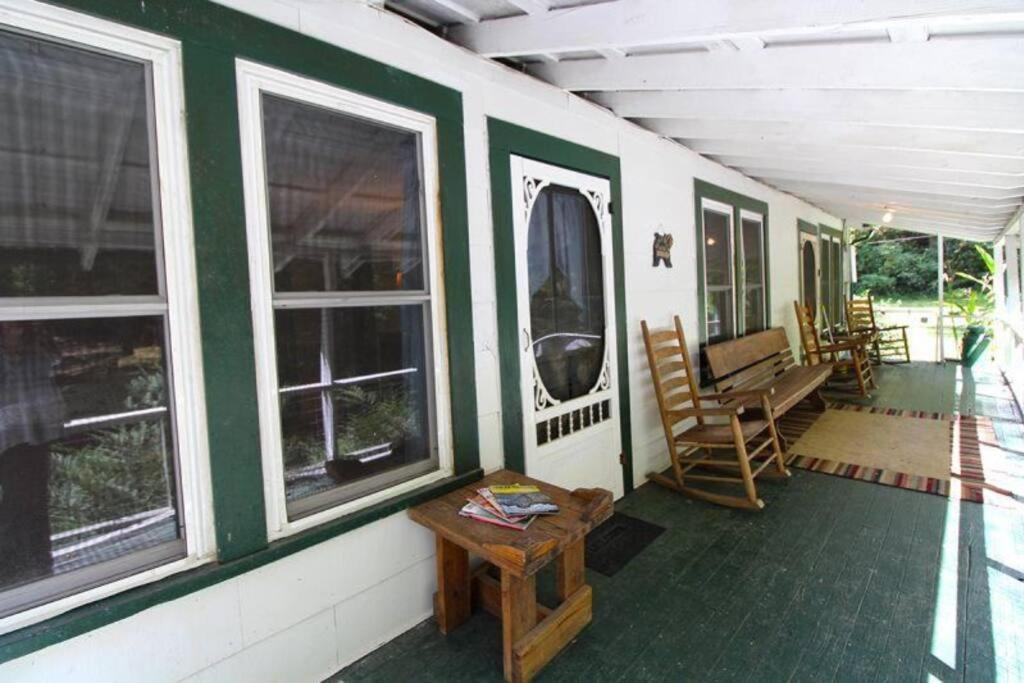 Creekside 1920'S Farmhouse Villa Bryson City Exterior photo