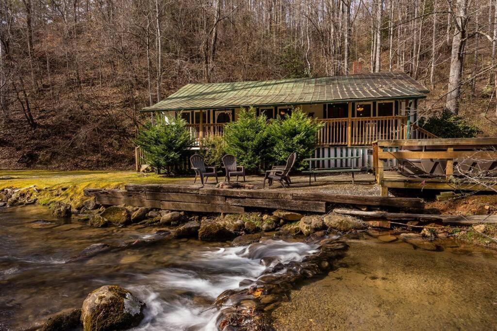 Creekside 1920'S Farmhouse Villa Bryson City Exterior photo